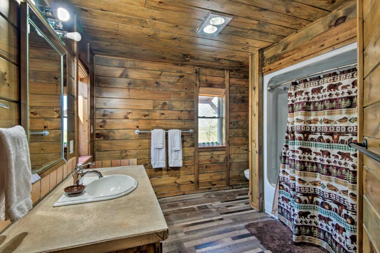 Broken Bow Mountaintop Home With Hot Tub! Extérieur photo